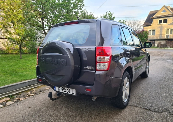 Suzuki Grand Vitara cena 32800 przebieg: 278000, rok produkcji 2011 z Kielce małe 46